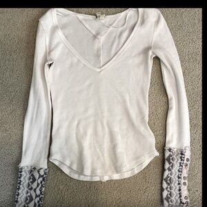 Free People White/Cream Thermal Cuff Long Sleeve Top EUC - XS